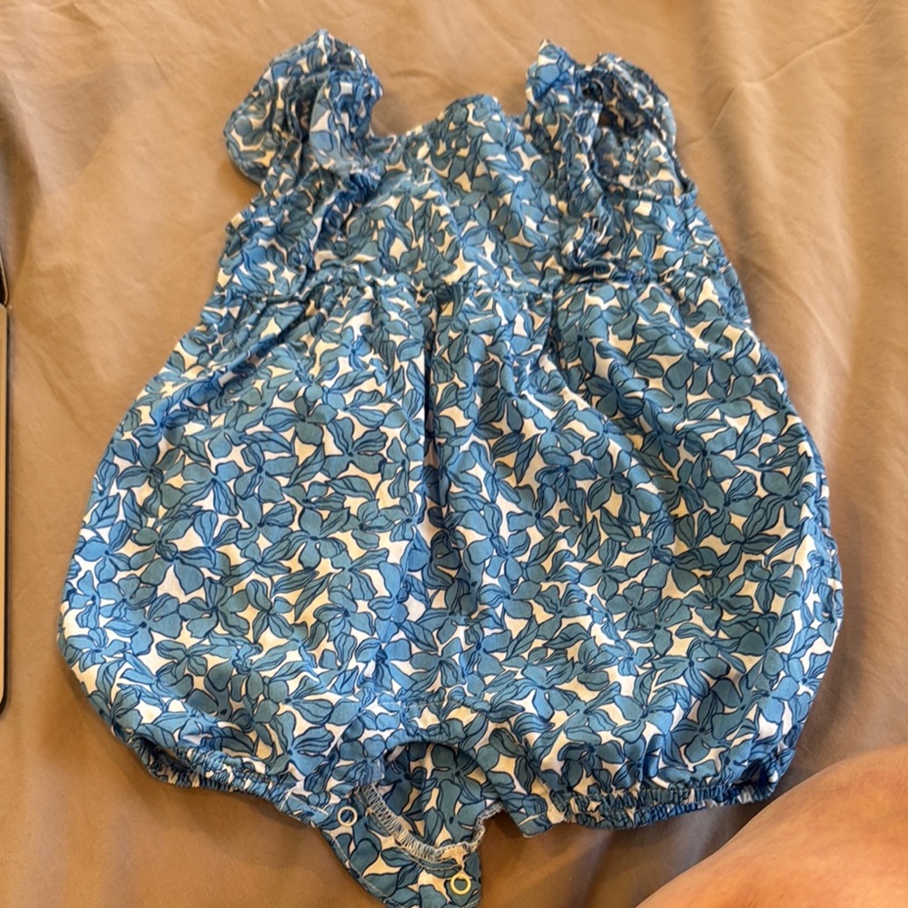 GAP Blue and White Floral Baby Outfit